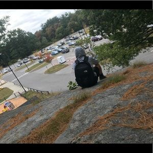 Meet your Posher, Max